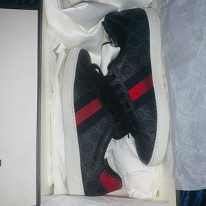 Gucci ace supreme GG sneakers